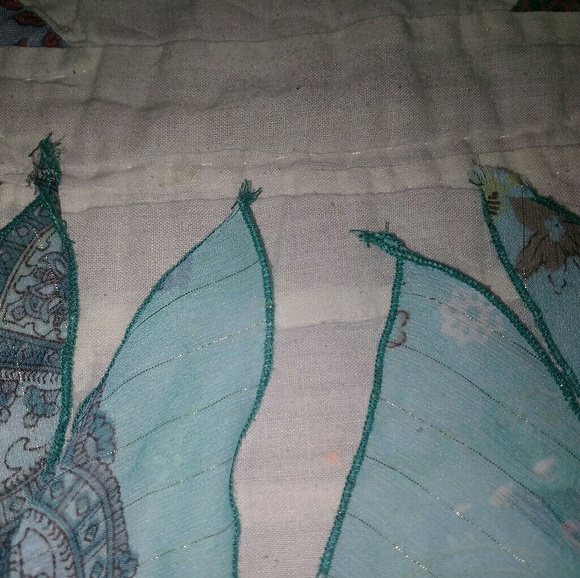 Women's shirt - Picture 4 of 4