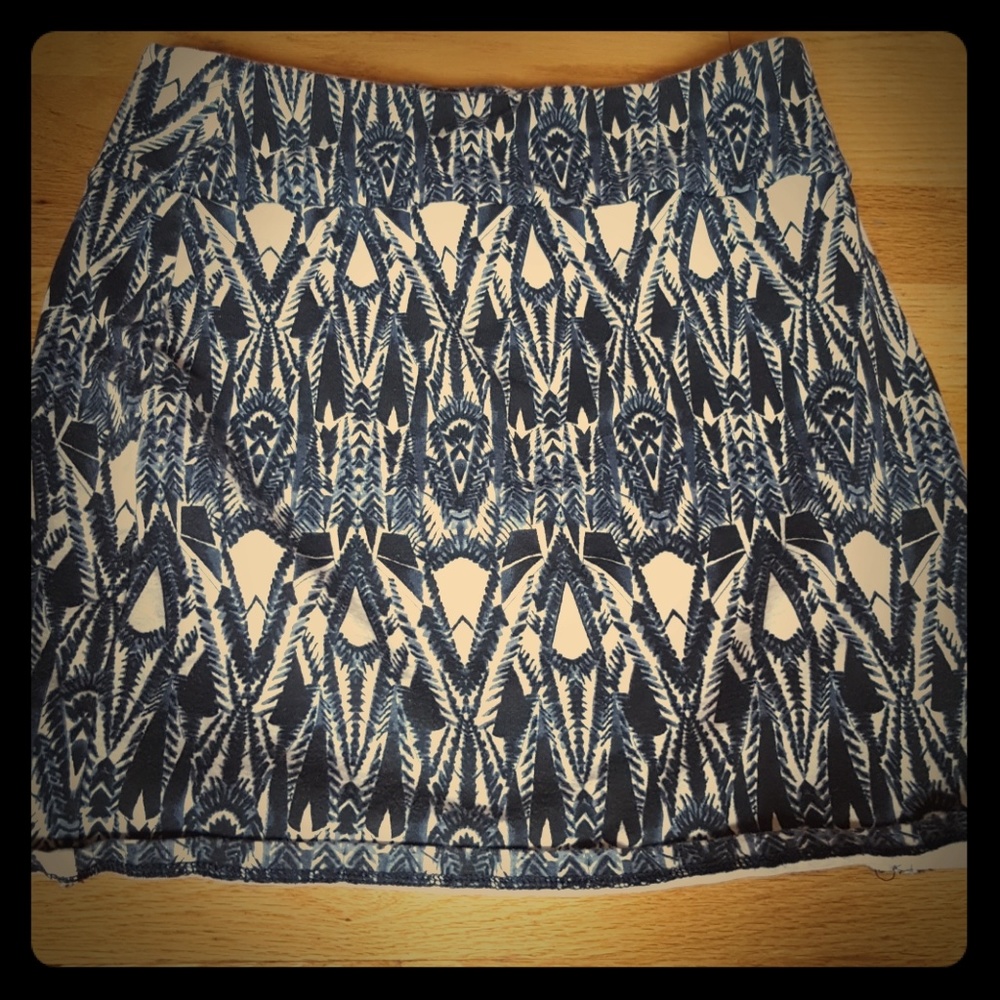 XS patterned body con skirt American Eagle
