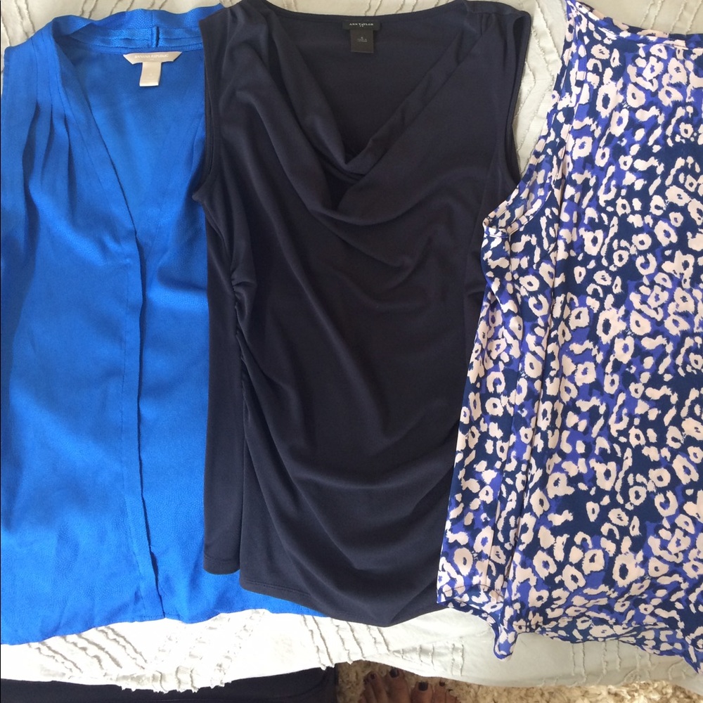 3 work tops size medium