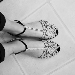 Bedazzled T-strap sandals black/tan