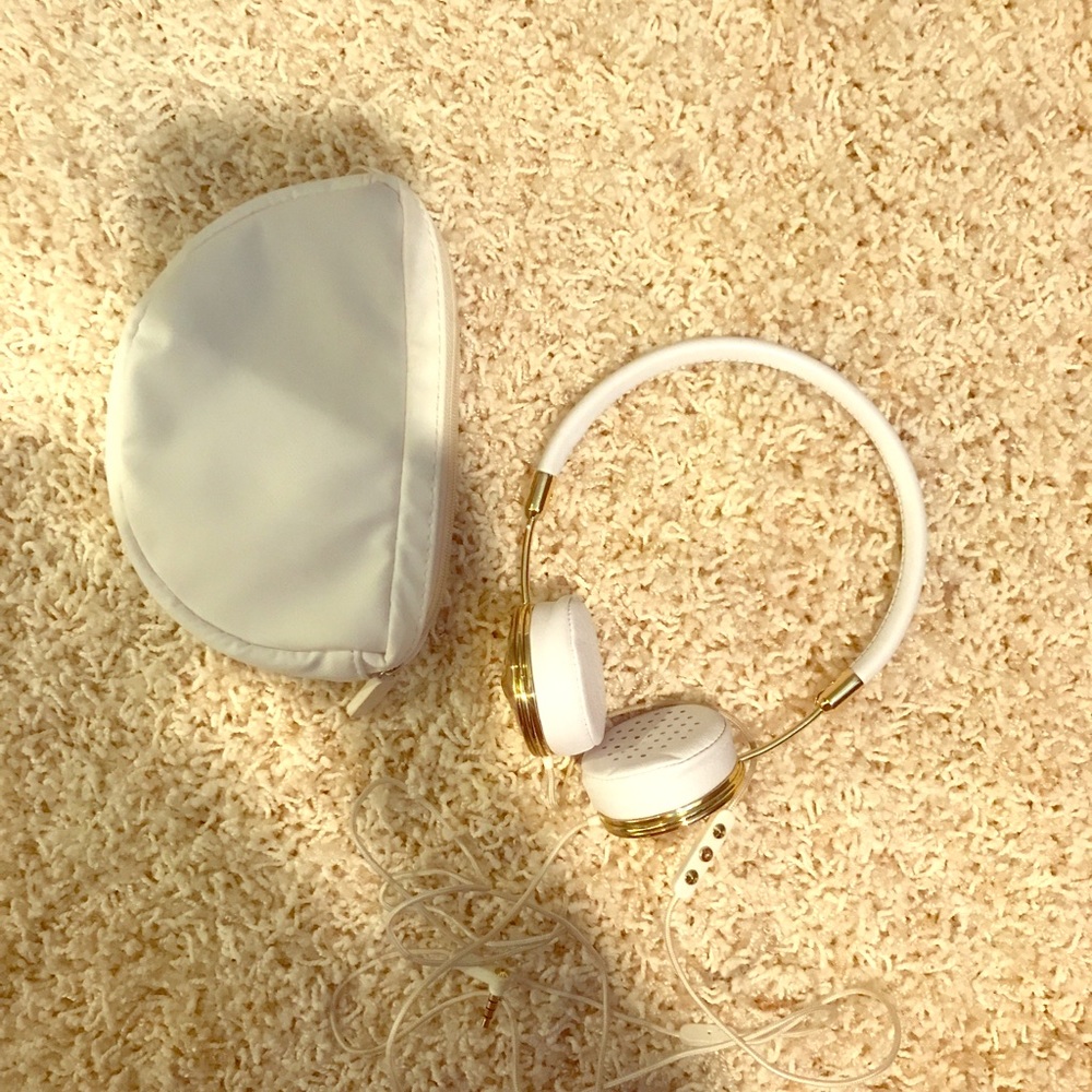 Layla by FRENDS gold and White headphones