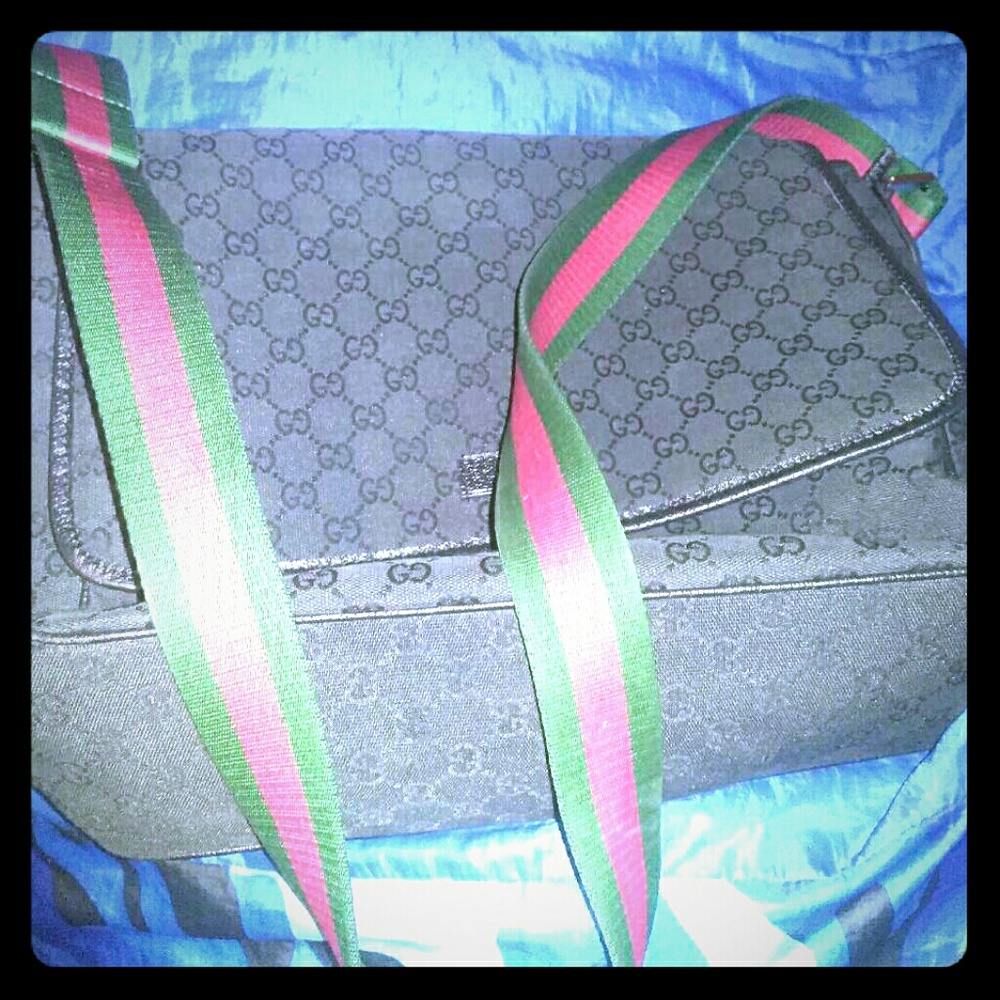 Black Gucci laptop bag