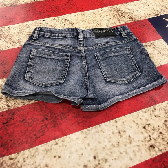 Guess Girls Shorts 12 0065 - Picture 3 of 4