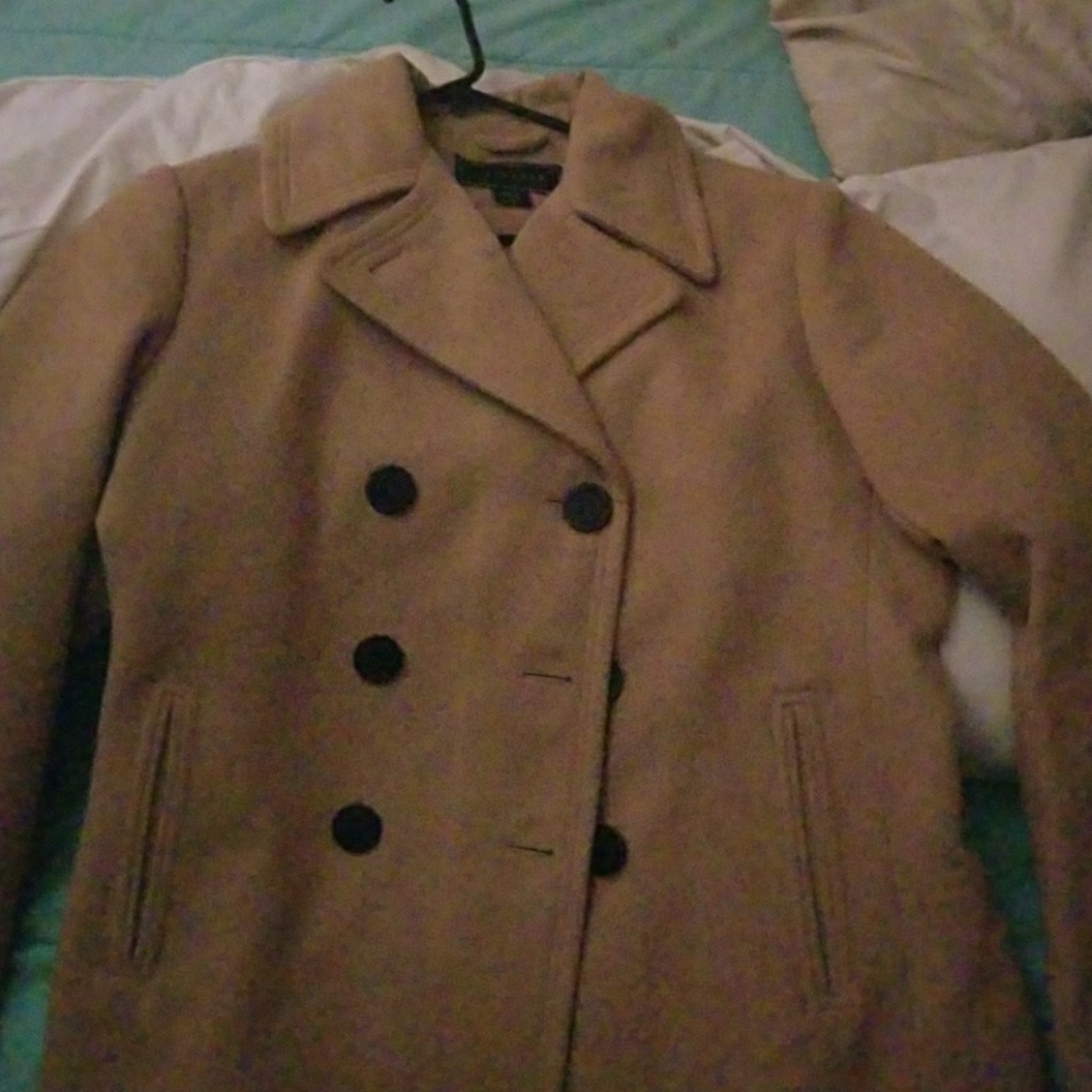 Tan trench coak