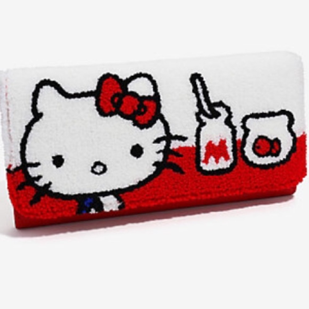 Loungefly 🕸Hello Kitty🕸 Chenille Wallet