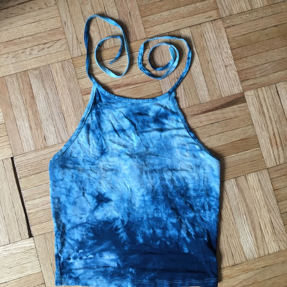 ✨Tye-Dye Halter Crop Top