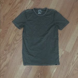 Plain Hurley tee