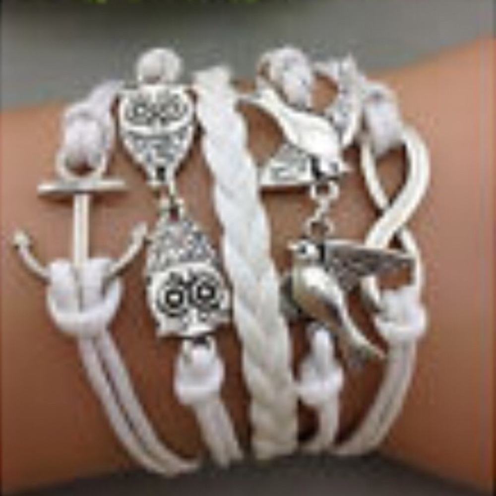 🆕 Infinity Bracelet