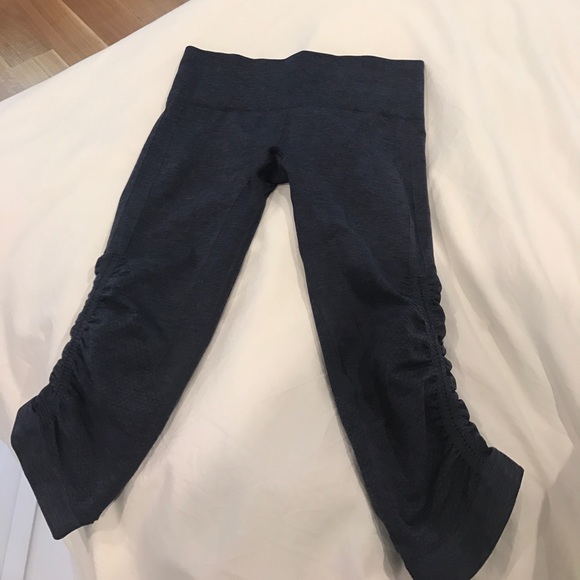 Lululemon pants - Picture 1 of 3
