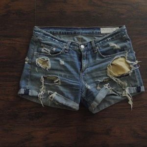 🌸RAG & BONE destroyed denim boyfriend shorts