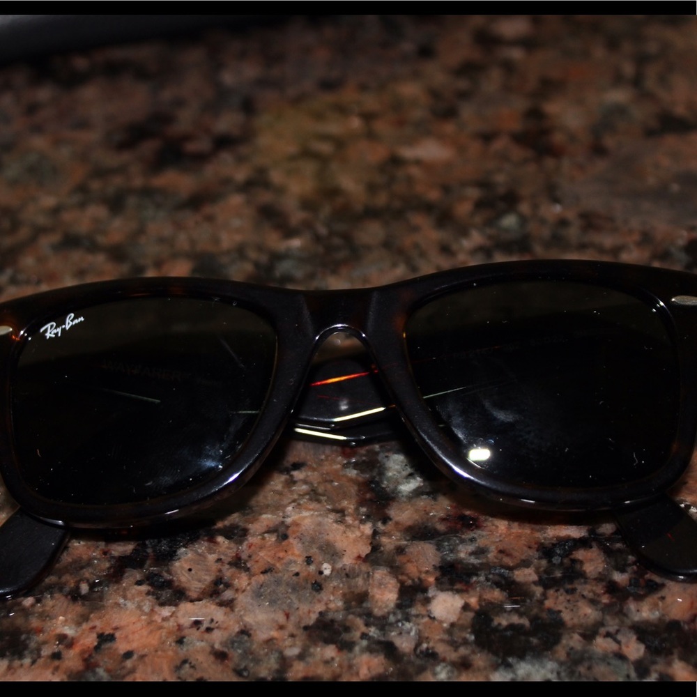 Ray Ban Wayfarer Sunglasses