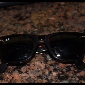 Ray Ban Wayfarer Sunglasses