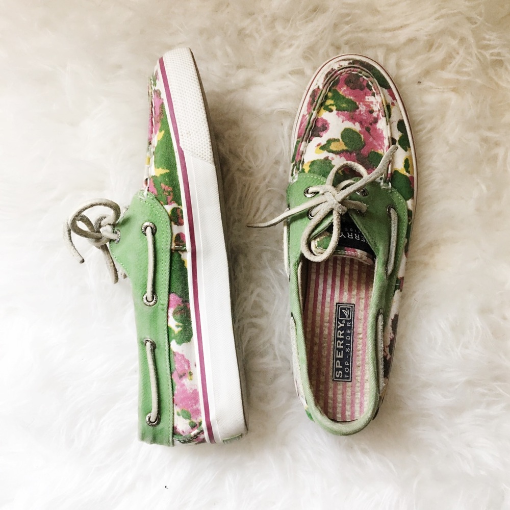 Paint Splat Sperry Shoes. Size 6 1/2.