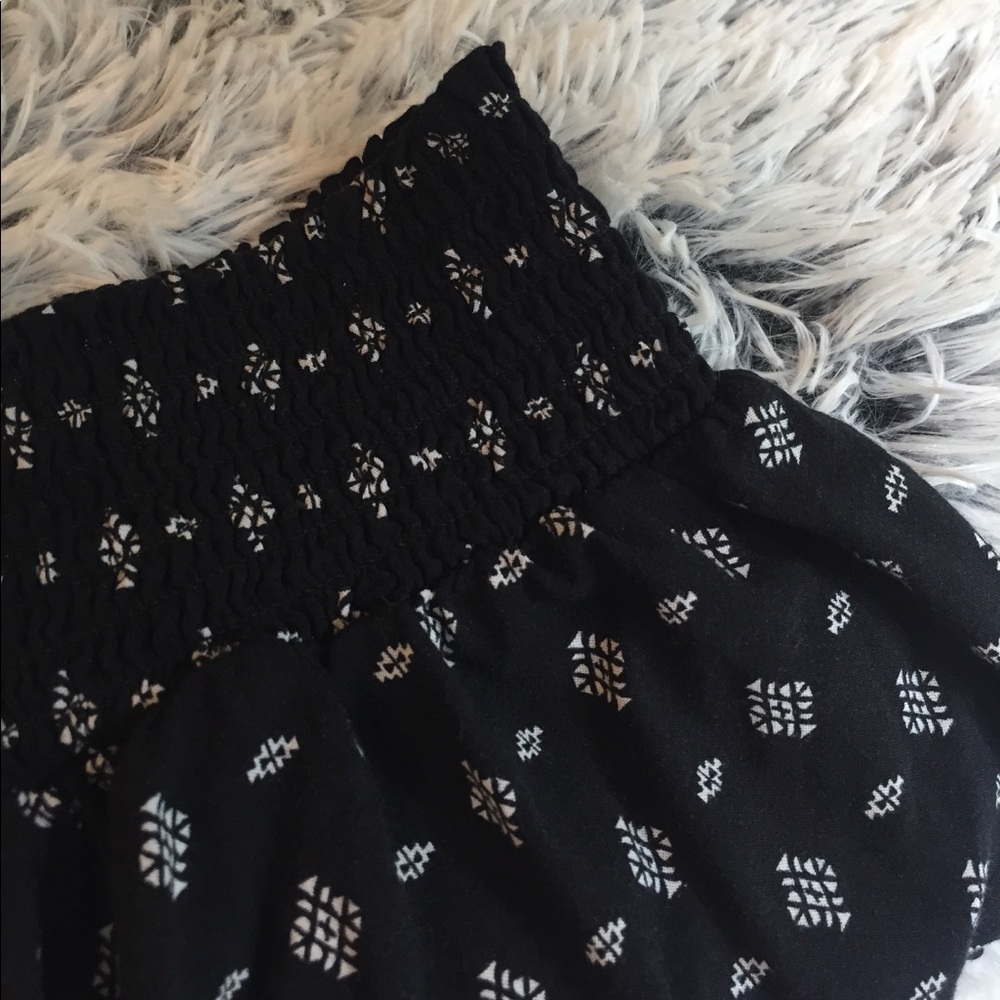 LA hearts shorts XS