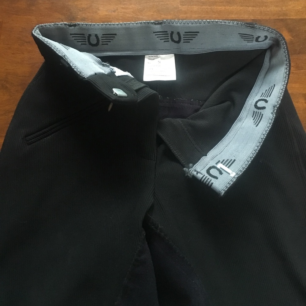 Full seat riding breeches