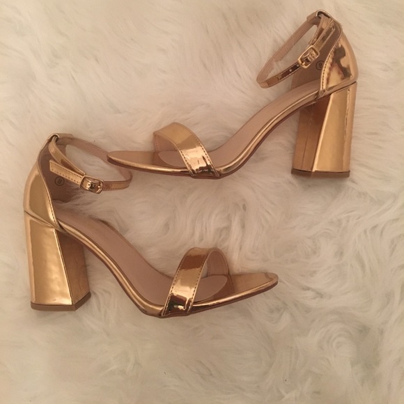 "Bounce" Rose Gold Block Heels - Picture 3 of 6