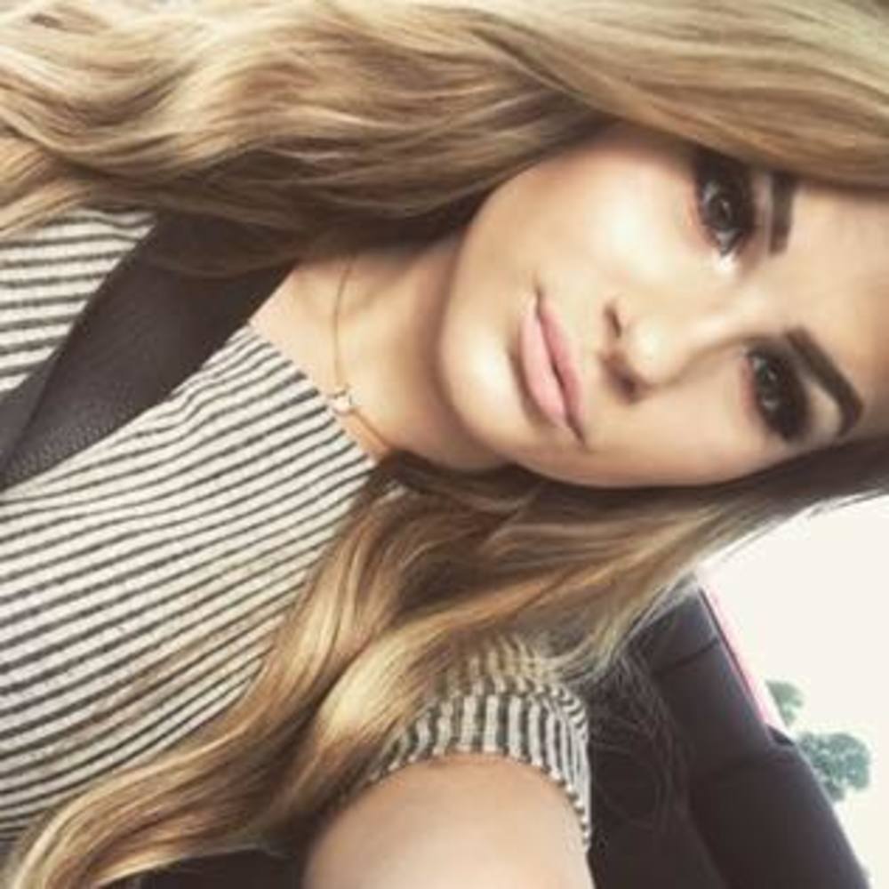 Meet your Posher, Karli