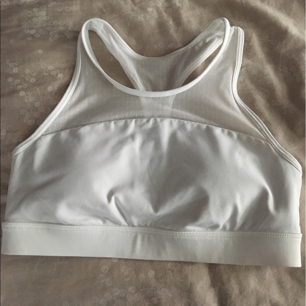 NWOT Lululemon sports bra
