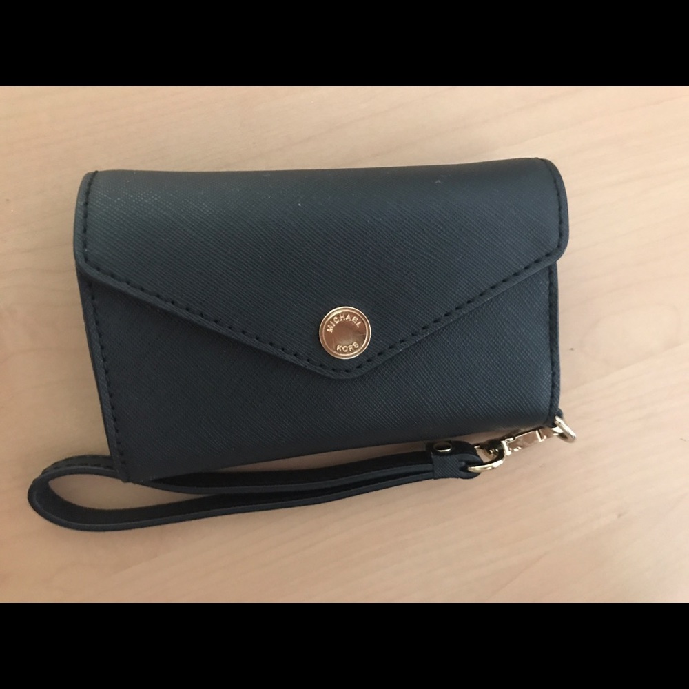 Michael Kors Wristlet