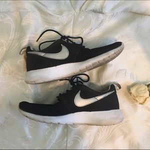 nike roshe run