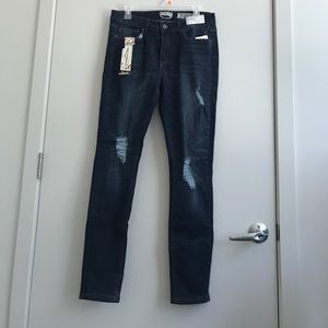 Indigo rein Distressed blue jeans