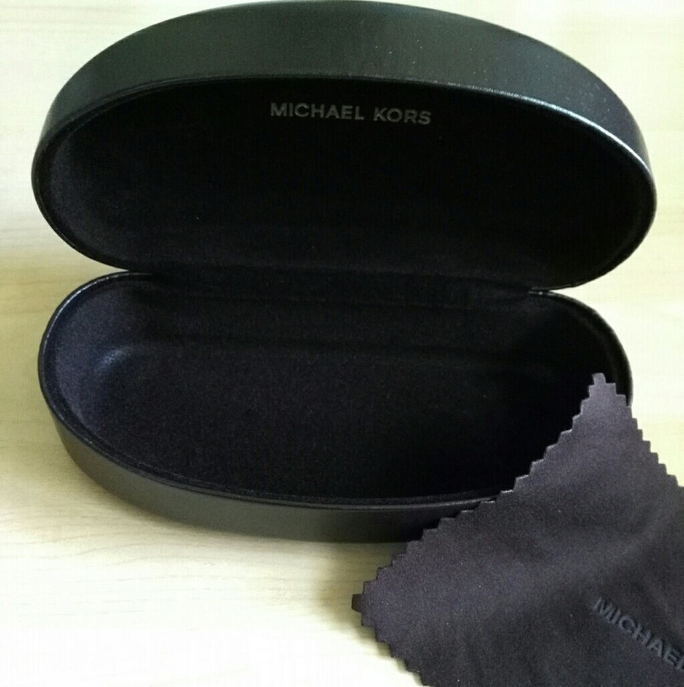 Michael Kors Sunglasses Class