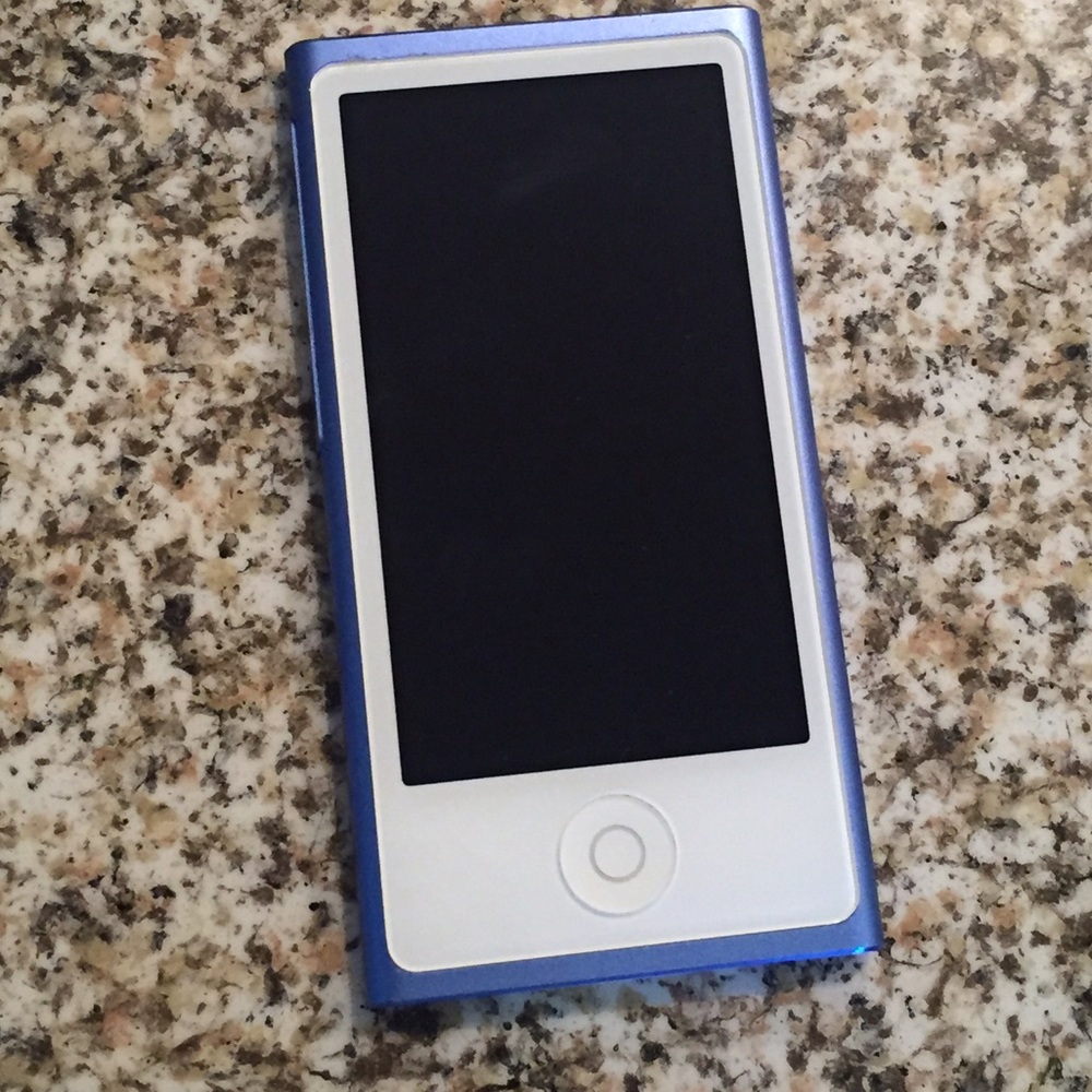 iPod touch - Picture 2 of 3
