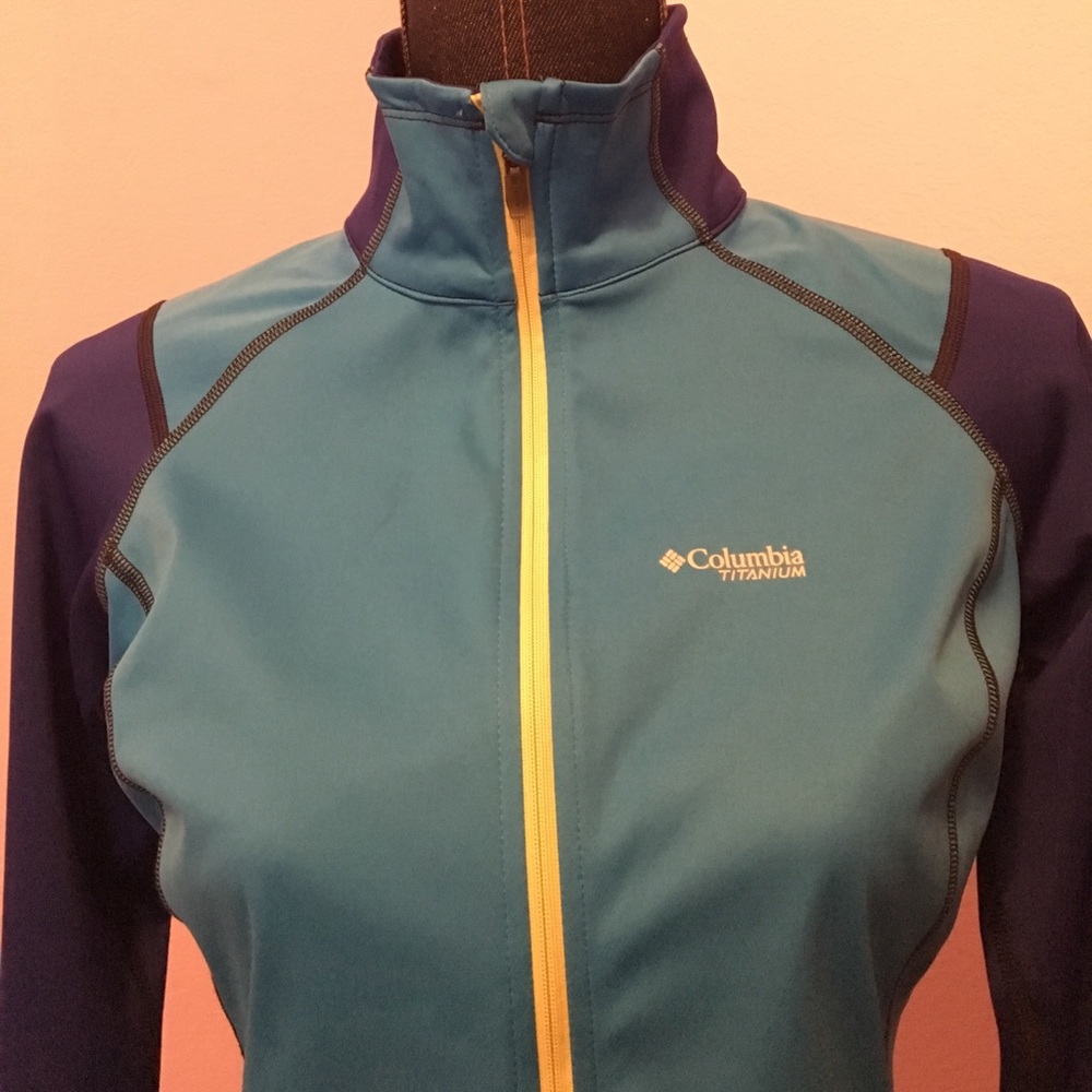 Columbia Titanium Medium Jacket - image 2