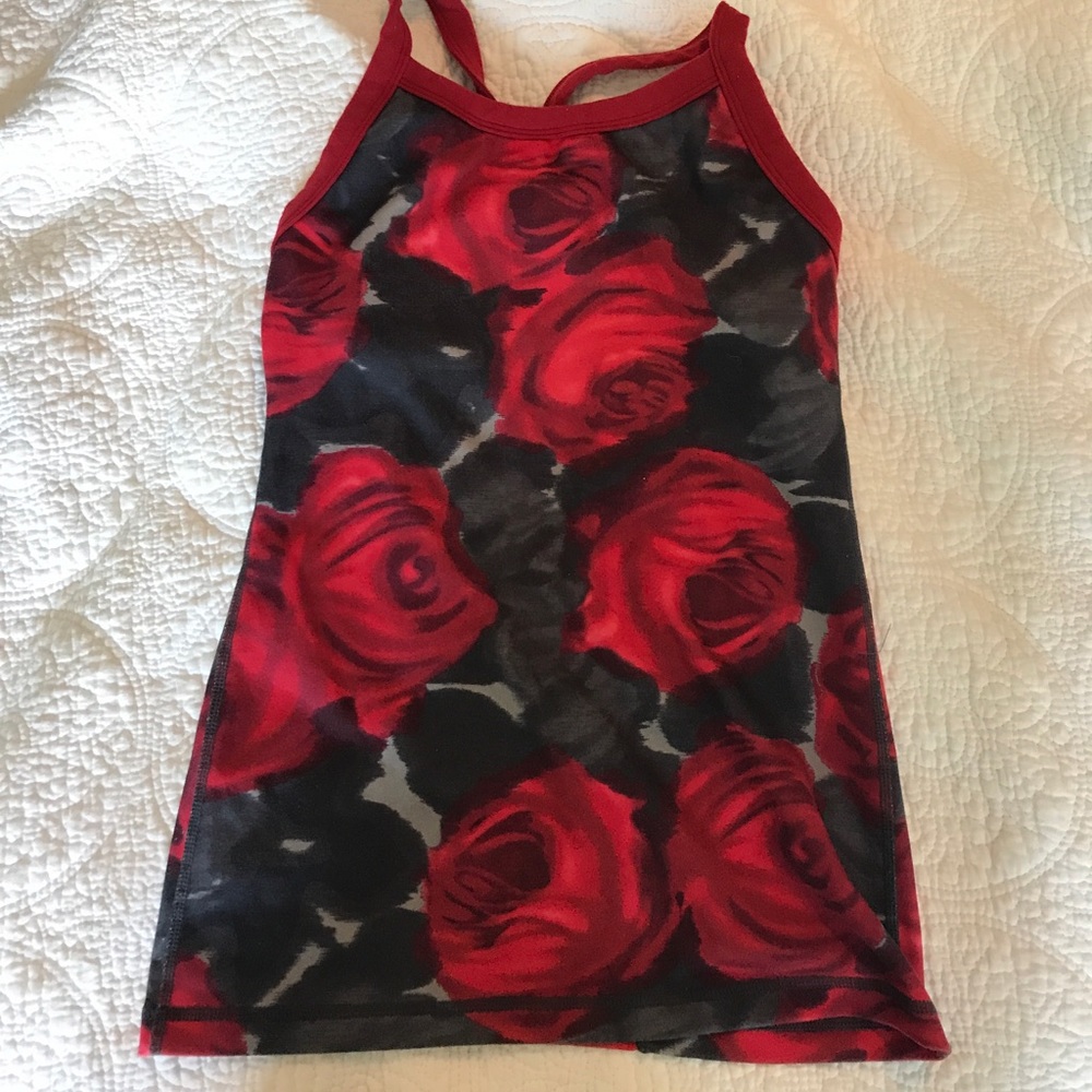 Lululemon tank top!