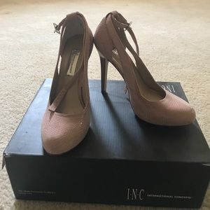 INC shoes