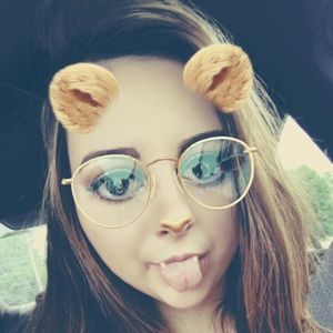 Meet your Posher, Cara