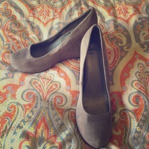 Fergalicious nude wedges