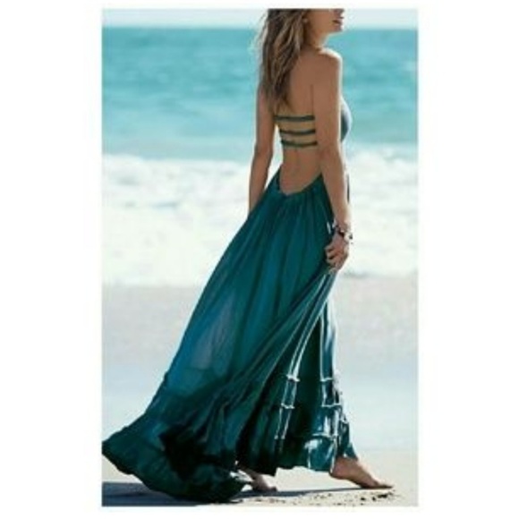 ONE LEFT!! White Strappy Backless Boho Halter Maxi - Picture 5 of 8