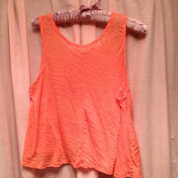Sheer Coral Sleeveless Top - Picture 3 of 3