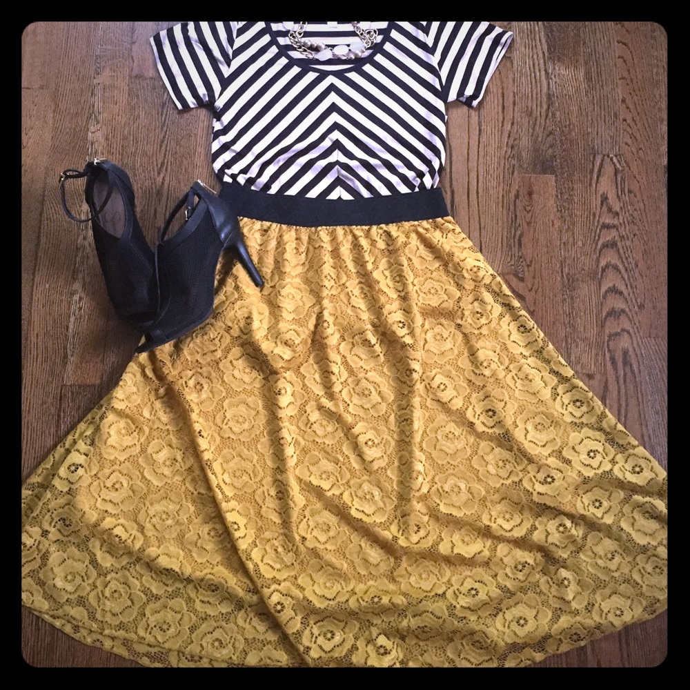 Mustard Lace Lola Skirt, Small