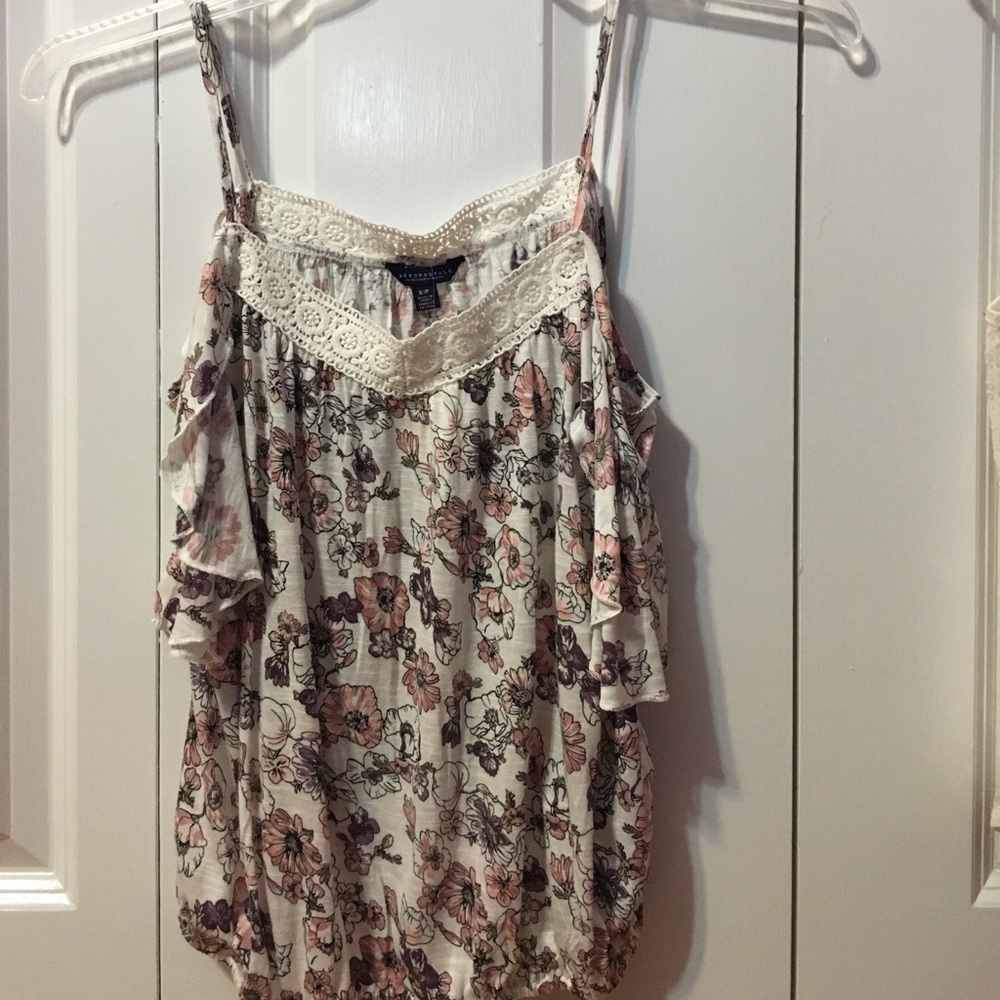 Cold shoulder top
