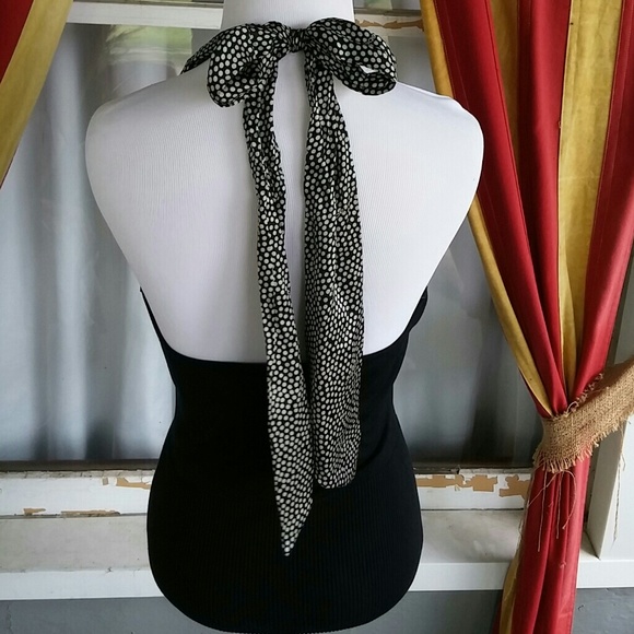 Bebe woman's beautiful halter top with polka dot size medium - Picture 3 of 5