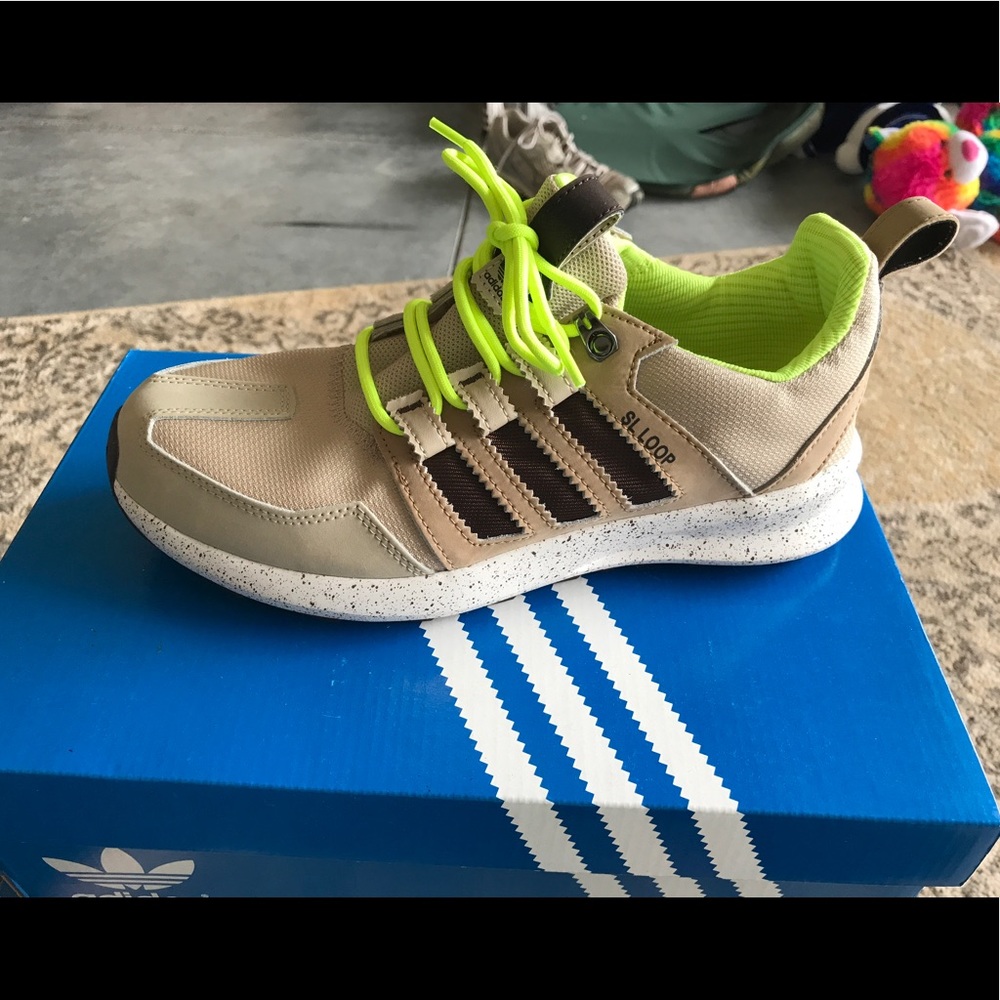 Adidas SL LOOP Running shoes
