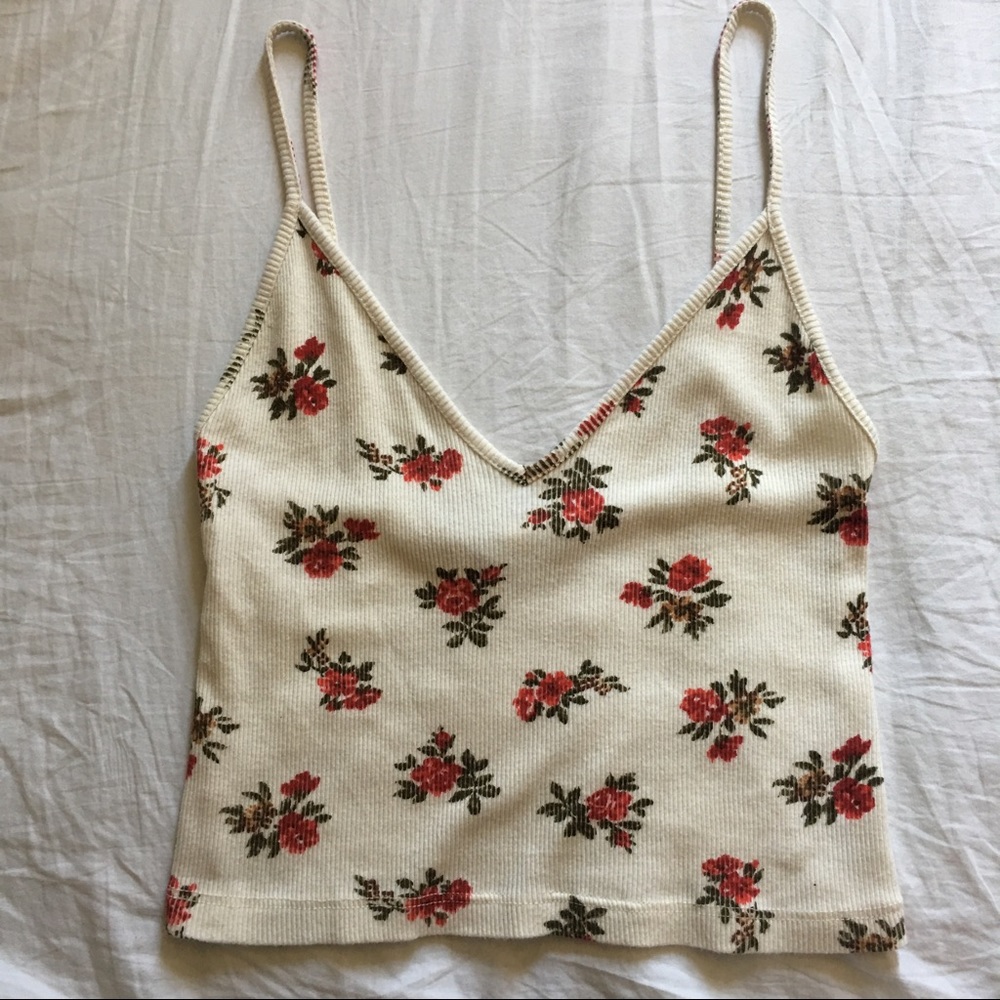 ❌SOLD❌ Brandy Melville Floral Joanne Tank
