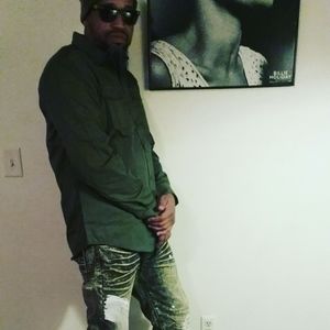 Meet your Posher, Dwayne