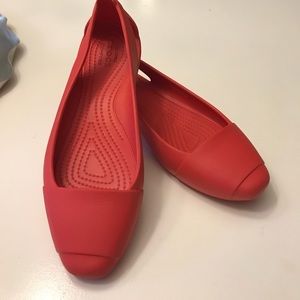 CROCS Red flats