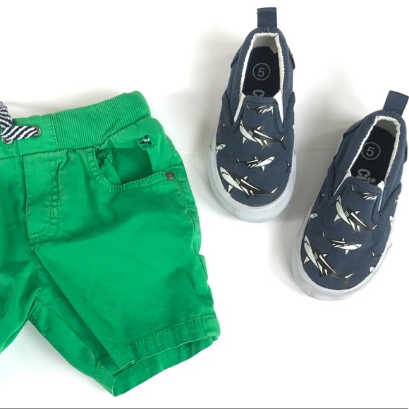 Circo Shark Slip-ons - Picture 2 of 6