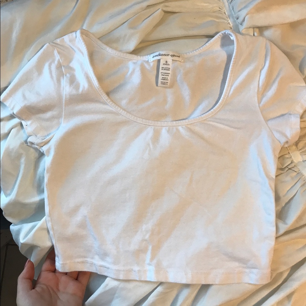 Crop top