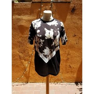 Men's T-Shirt with Mesh Bottom