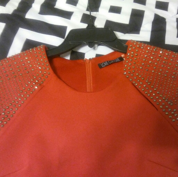 Dress - Picture 2 of 2