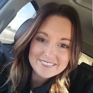 Meet your Posher, Angie