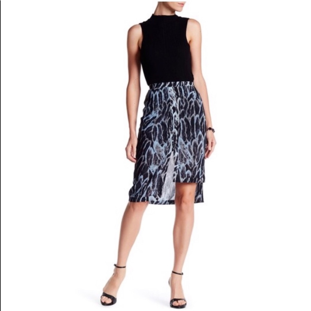 Halston Heritage Layered Skirt 🎉SALE🎉