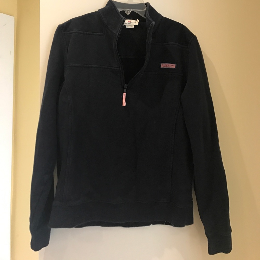 navy vineyard vines 1/4 zip!