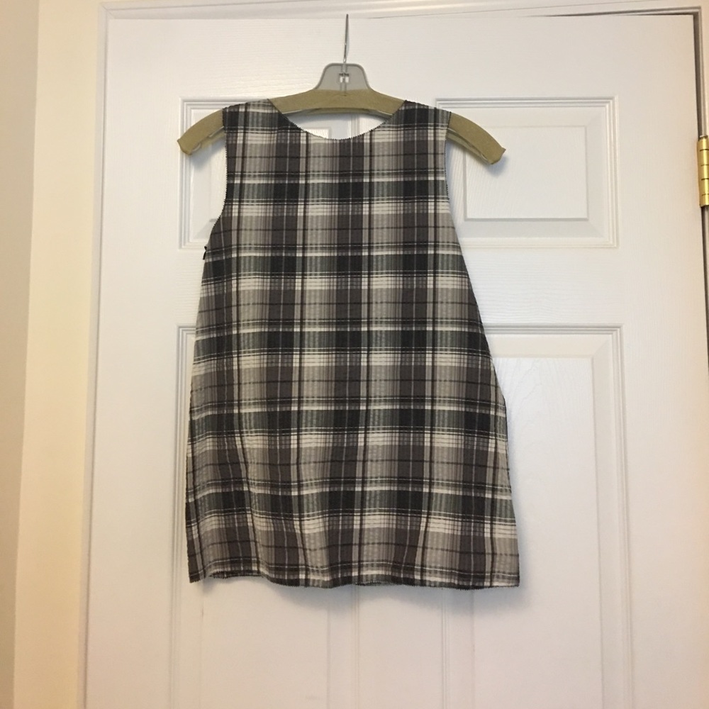 Top - Picture 2 of 2