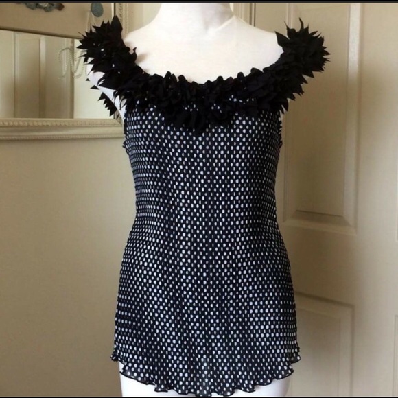 CA Carrie Allen Tops - ♣️Black & White Polka Dot Top♣️